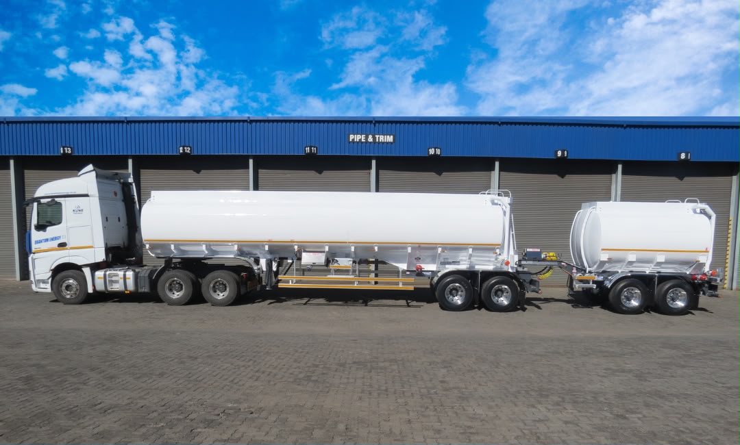 Fuel delivery and logistics fleet